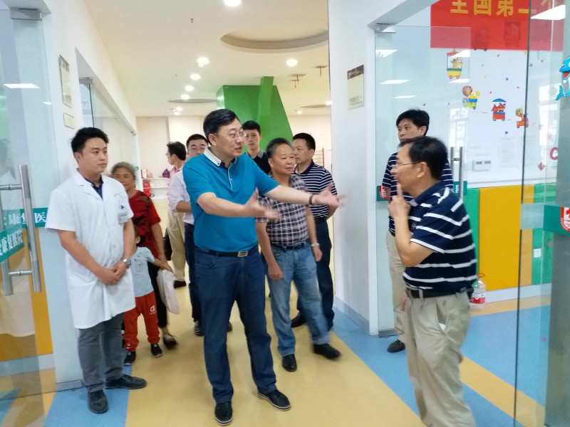ky体育(中国)官方网站集团苏德辉总经理莅临湘西博爱康复医院调研考察
