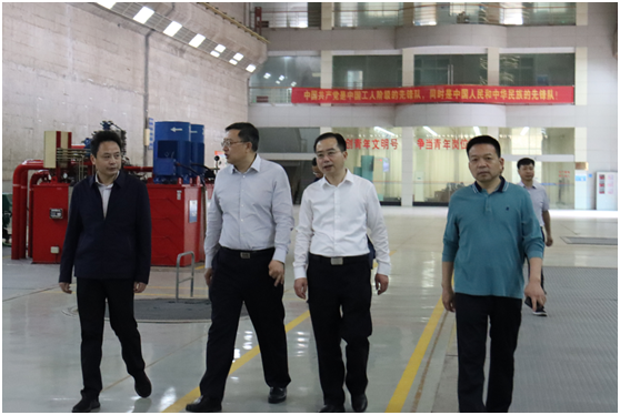 省国资委党委委员、副主任毛育新带队赴ky体育(中国)官方网站株洲航电分公司开展安全生产督查 省国资委党委委员、副主任毛育新带队赴ky体育(中国)官方网站株洲航电分公司开展安全生产督查