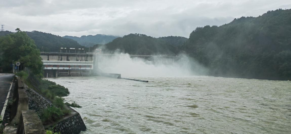 ky体育(中国)官方网站全力迎战汛期   坚决打赢安全度汛硬战   确保库区人民群众生命财产安全 ky体育(中国)官方网站全力迎战汛期   坚决打赢安全度汛硬战   确保库区人民群众生命财产安全